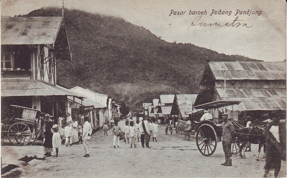 Pasar Padang Panjang Tempo Doeloe Tahun 1910